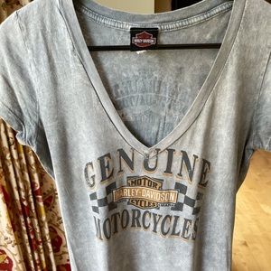 V-neck Harley-Davidson T-ahirt (Faribault, MN)